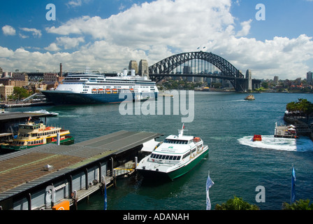 Die Holland America Line Amsterdam gefesselt am Circular Quay, Sydney, New South Wales Australien Stockfoto