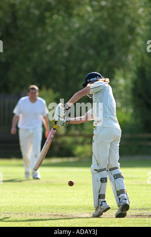 Dorf Cricket bei Dumbleton, Gloucestershire, England, UK Stockfoto