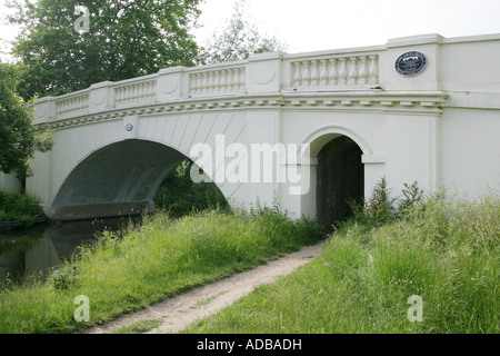 Der Hain Brücke keine 164 über Grand Union Canal Watford Herts Stockfoto