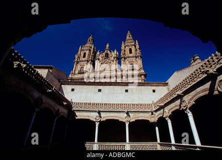 Päpstliche Universität, Blick von Terrasse, Casa de Las Conchas, Salamanca, Salamanca Provinz, Kastilien und Leon, Spanien, Europa Stockfoto