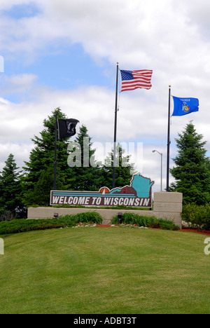 Willkommen Sie in Wisconsin Zeichen in den Zustand auf der Interstate I-94 Stockfoto