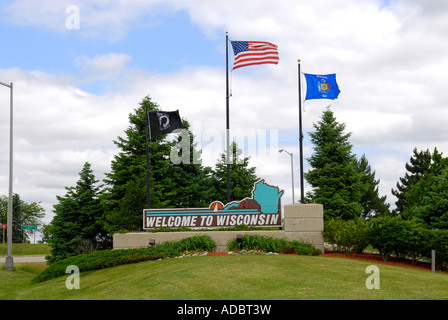 Willkommen Sie in Wisconsin Zeichen in den Zustand auf der Interstate I-94 Stockfoto