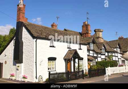 Freistehendes Ferienhaus im malerischen schwarzen und weißen Dorf von Eardisley Herefordshire England UK Stockfoto