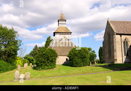 Seltene 14. Jahrhundert getrennte Kirchturm bei Pembridge Herefordshire England UK Stockfoto