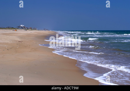 Wellen brechen sich am Strand von Fenwick Island State Park Delaware USA Amerika Stockfoto