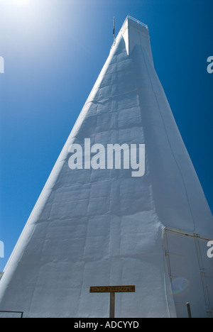 Oben auf das Dunn Sonnenteleskop mit hellen Sonne an das National Solar Observatory Stockfoto