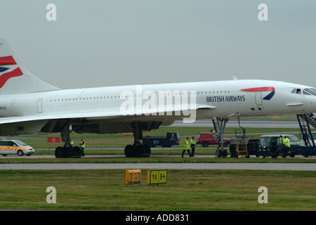 Concorde auf dem Boden bei Manchester Abschied 22. Oktober 2003 England Vereinigtes Königreich UK Stockfoto