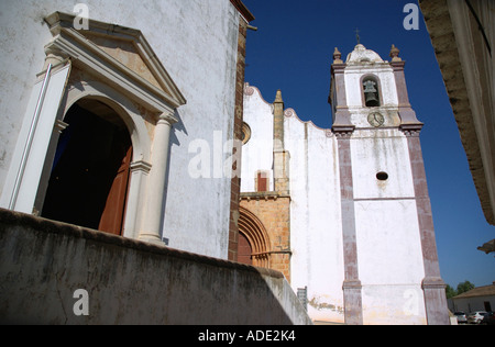 Ansicht der Igreja da Misericordia & de Silves Barmherzigkeit Kirche & Kathedrale Sé Albufeira Algarve Iberia Portugal Europa Stockfoto