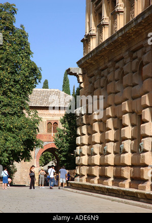 Ansicht der Alhambra Palast & Alcazaba Festung Granada Andalusien Andalusien España Spanien Iberia Europa Stockfoto