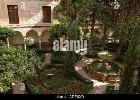Ansicht der Alhambra Palast & Alcazaba Festung Granada Andalusien Andalusien España Spanien Iberia Europa Stockfoto