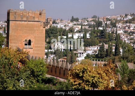 Panoramablick über Granada & Alhambra Palast & Alcazaba Festung Andalusien-Andalusien-España-Spanien-Iberia-Europa Stockfoto
