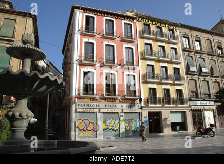 Blick auf charakteristische Gebäude Granada Andalusien Andalusien España Spanien Iberia Europa Stockfoto