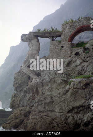 Riesen und die Muschel, Monterosso, Cinque Terre, Italien Stockfoto