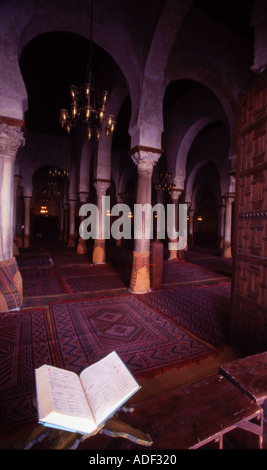 Tunesien-Kairouan im Inneren der großen Moschee die Gebetshalle Mihrab Stockfoto