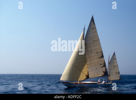 1913-Yawl Maiastra im Gange bei Monaco Monte Carlo Europe Stockfoto