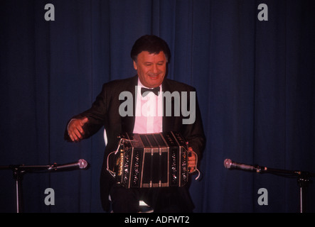 Carlos Galvan spielende Akkordeonspieler Tango Musiker Casa Blanca Buenos Aires Buenos Aires Provinz Argentinien Südamerika Stockfoto