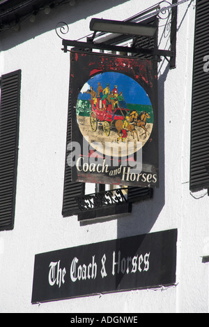 Europa Großbritannien Wales Abergavenny Pub Board Trainer und Pferde Stockfoto