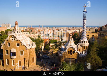 Park Güell von Gaudi Barcelona Spanien Blick über Parkeingang entworfen Stockfoto