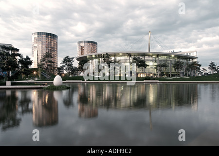 Deutschland Wolfsburg Autostadt-Autostadt der Volkswagen AG Twilight Stockfoto