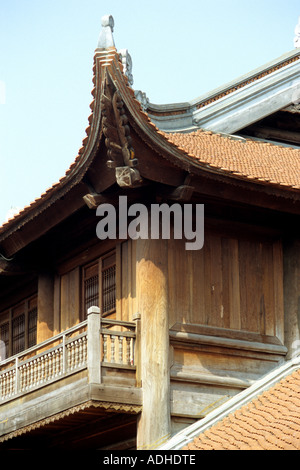 Holz und geflieste Gebäude des Dai Thanh Heiligtum, Tempel der Literatur, Van Mieu Pagode Dong Da District, Hanoi, Vietnam Stockfoto