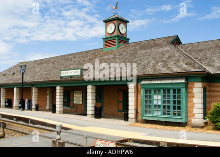 Barrington, Illinois / Metra Bahnhof von und nach Chicago. Stockfoto