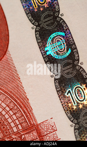Nahaufnahme von zehn Euro Banknote Sicherheitsstreifen Stockfoto