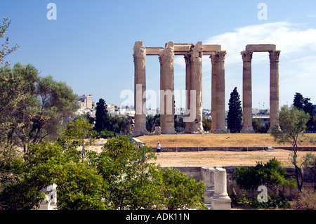 Die verbleibenden Spalten der Tempel des Olympischen Zeus in Athen Griechenland Stockfoto