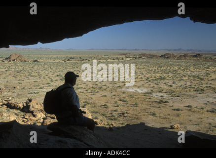 Namibia Blick durch Granit Felsen Fenster am Fish River Canyon-Namibia Stockfoto