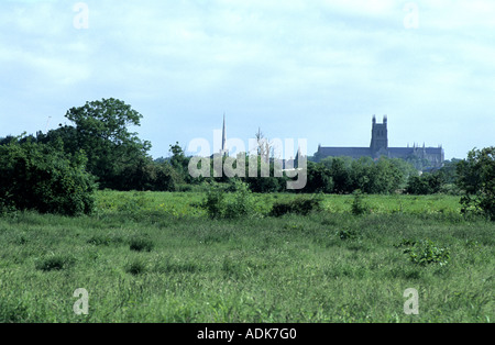 Blick über Schlacht von Worcester Schlachtfeld Seite in Richtung Worcester Cathedral, Worcestershire, England, UK Stockfoto