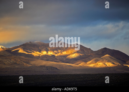 Calico Berg mit Schnee und Sturm Calico Mountains Wildnis in der Black Rock Desert National Conservation Area Nevada Stockfoto