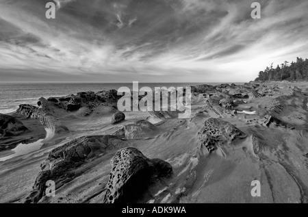 Felsformationen und Ocean Shore Acres Staatspark Oregon Stockfoto