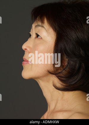 Porträt von Reife Frau Nahaufnahme Seitenansicht Stockfoto