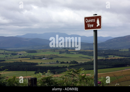 Die Queen-Blick in der Nähe von Tarland, Aberdeenshire, Schottland, UK, mit Blick auf Lochnagar, Morven und Mount Keen. Stockfoto