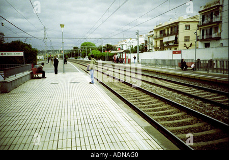 Der Bahnhof Sitges in der Nähe von Barcelona. Stockfoto