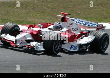 Formel 1-Fahrer Ralph Schumacher fahren für Toyota in Montmelo Circuit, Barcelona, Spanien 2006 Stockfoto