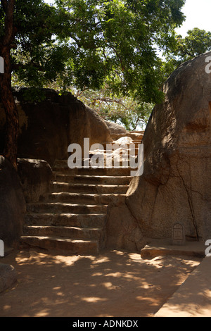 Stein geschnitzte Treppe, Mahabalipuram UNESCO World Heritage Site in der Nähe von Chennai Tamil Nadu Staat Indien Asien Stockfoto