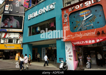 junge Menschen, die einkaufen Bezirk Shimen Taipei Taiwan China Stockfoto