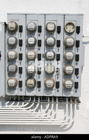 Miami Beach Florida, Normandy Isle, Stromzähler, Eigentumswohnungen Eigentumswohnungen Eigentumswohnungen Wohnhäuser Wohnhäuser Wohnung Wohnungen, Gebäude Stockfoto