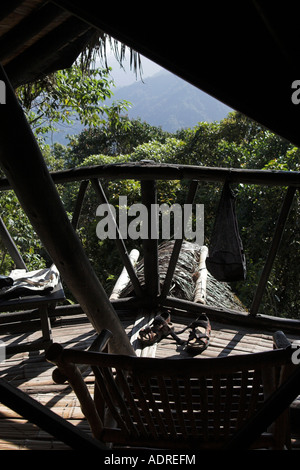 Regenwald Lodge, Zimmer mit Balkonblick auf Baumkronen [Bellavista Nebelwald Reservat], Ecuador, "Südamerika" Stockfoto