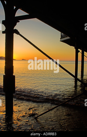Paignton Pier früh Sommer Sonnenaufgang Stockfoto