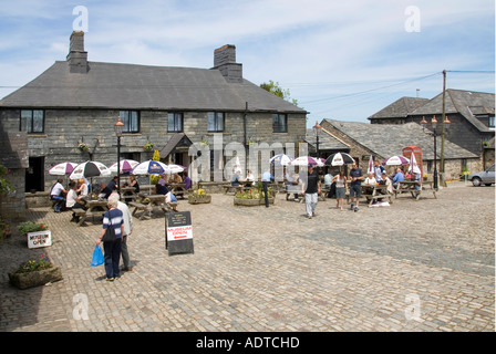 Jamaica Inn coaching Haus & Hotelkomplex neben die A30 Trunk Road hat Assoziationen mit Daphne du Mauriers Roman Stockfoto