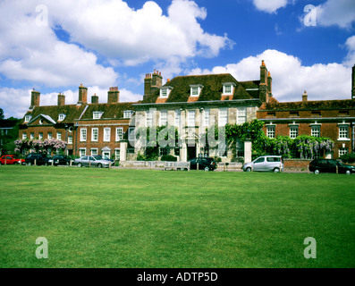 18. Jahrhundert Mompesson Haus in der Kathedrale von Salisbury Wiltshire England schließen Stockfoto