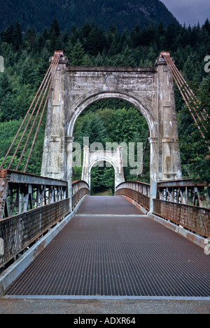 Alexandra-Brücke über den Fraser River in der Nähe von Hope-Britisch-Kolumbien Stockfoto