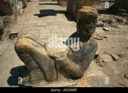 Chac Mool, Chac Mul, Tempel der Krieger, El Templo de Los Guerreros, archäologische Stätte Chichen Itza, Chichen Itza, Bundesstaates Yucatán, Mexiko Stockfoto