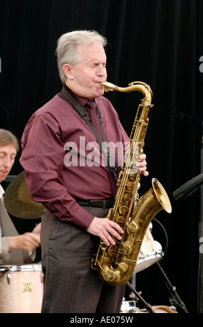 US-amerikanischer Saxophonist Scott Hamilton erklingt in Brecon Jazz Festival Powys Wales UK Stockfoto