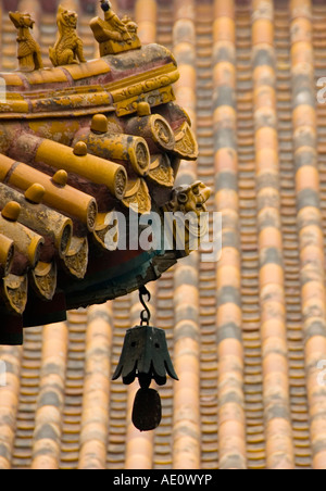 Bell und Dach eingehend Lama Tempel Yonghegong in Peking 2007 Stockfoto
