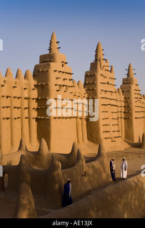 Afrika Westafrika Mali Mopti Region Niger im Landesinneren Delta Djenne Moschee der Moschee ist die größte Schlamm-Struktur in der Welt Stockfoto