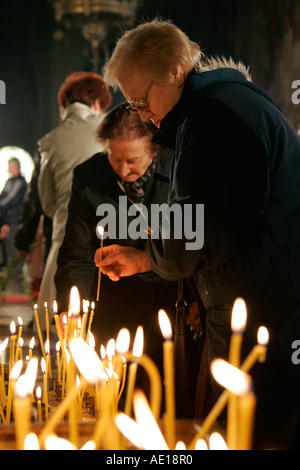 Steinschnittlage Priester Mönch Symbol St Sofia Alexander Nevsky Kirche Kathedrale Christentum orthodoxe Religion alte Erbe sicher weiß Stockfoto