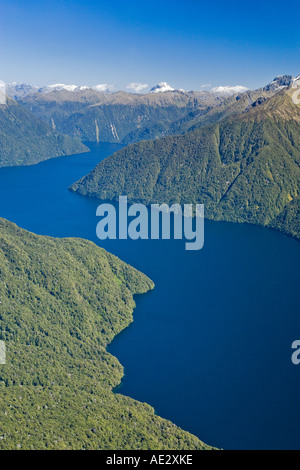 South Fiord Lake Te Anau Fiordland National Park Südinsel Neuseeland Antenne Stockfoto