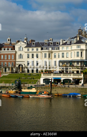 Flussufer in Richmond upon Thames im Surrey England UK Stockfoto